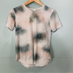 Lululemon High Neck‎ Run & Train Tee Size 4